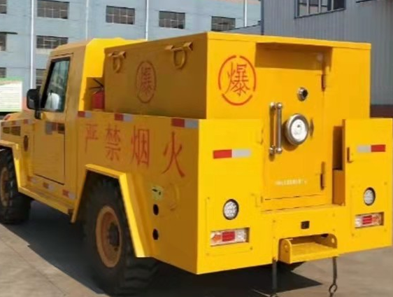 虞城凯龙爆破器材运输车：保障爆破任务的安全运行